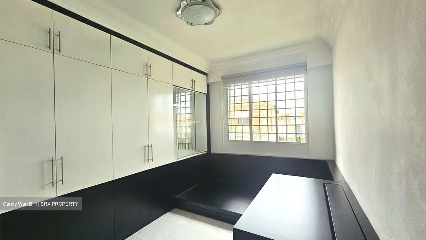 Blk 498A Tampines Street 45 (Tampines), HDB Executive #590329711